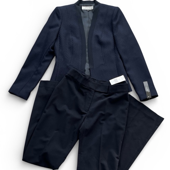 Tahari Arthur S Levine Vince Classic Elegant Blazer Pantsuit Set Navy Wmns 4 NWT